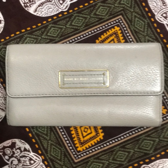 Marc By Marc Jacobs Wallet - Picture 1 of 8